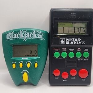 2 Handheld Games 1994, 2002 Diversified Poker Blackjack 21